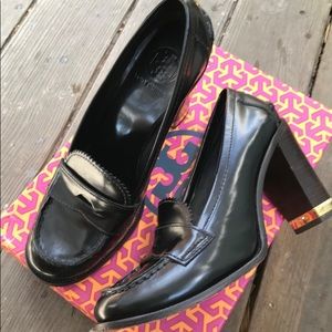 Tory Burch Candace Penny Loafer Pumps Size 8